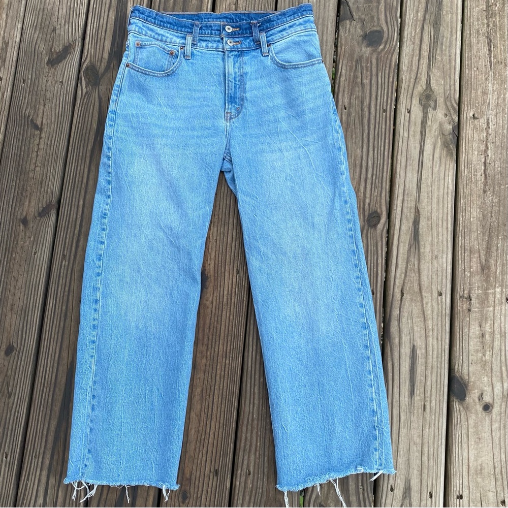Abercrombie & Fitch The ‘90s Relaxed Jean High Rise 10 Short